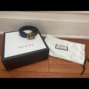 Gucci Slim Black Leather Belt